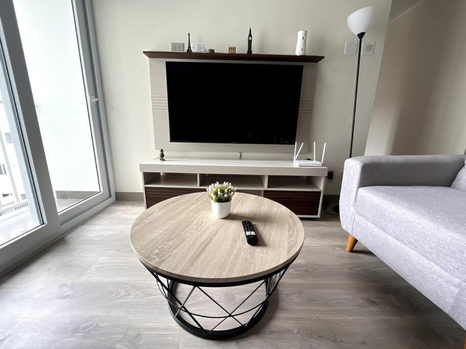 Luxury Apartment In Miraflores With Rooftop Pool Lima Luaran gambar